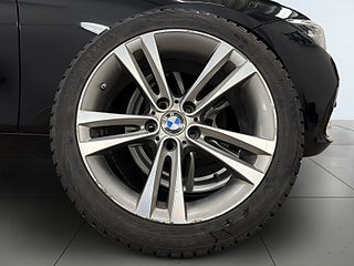BMW 320D xDrive Touring Sport line /Drag/Navi/Cockpit – bild 14