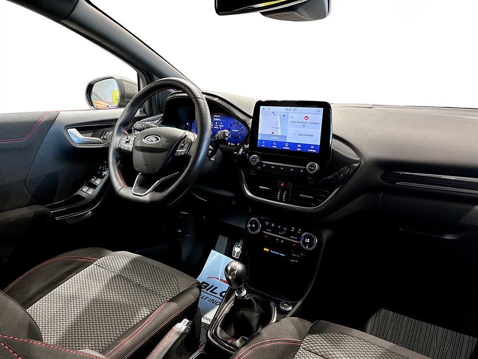 Bild på Ford Puma ST line 1.0 EcoBoost 125hk B-KAMERA NAVI