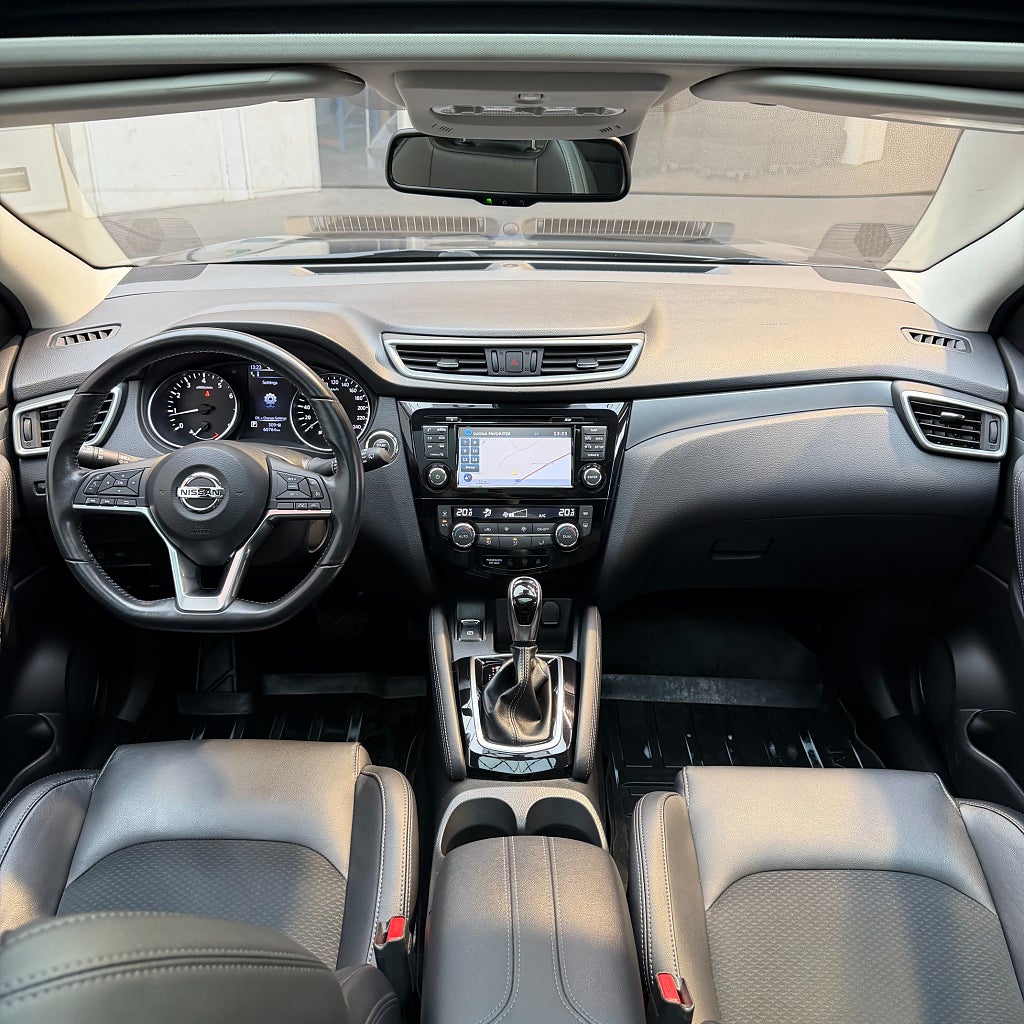 Nissan Qashqai 1.2 DIG-T XTRONIC-CVT Tekna Panorama 360° Navigation