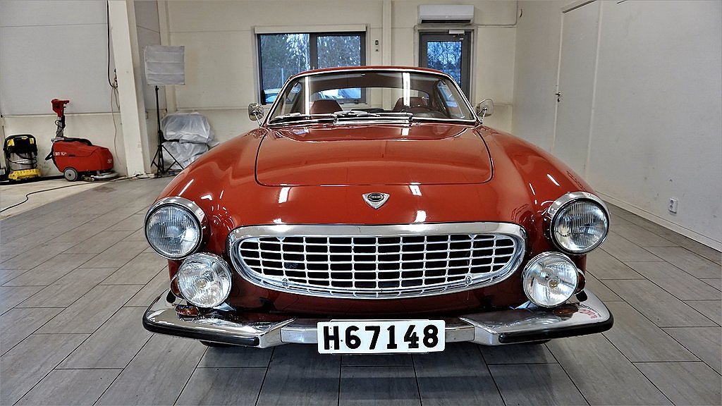 Bilen hämtades ut som ny 1966 och är i fint skick. 