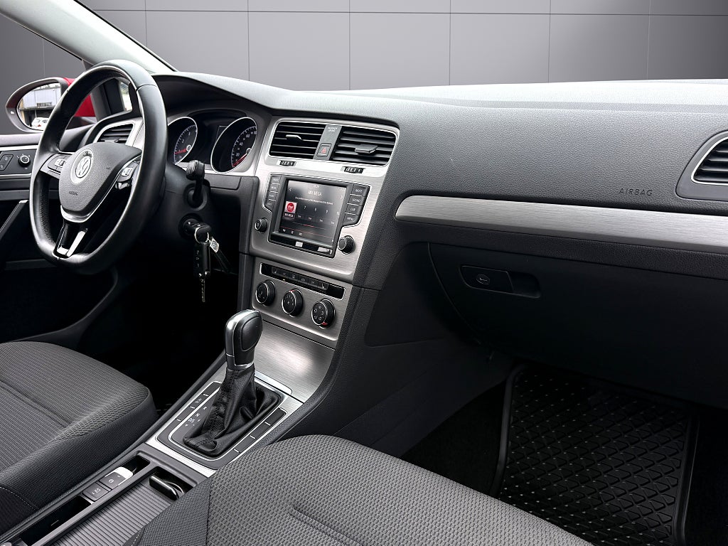 Volkswagen Golf Sportscombi 1.2 TSI Automat Base 2 Ägare 11600 mil - miniatyr 14