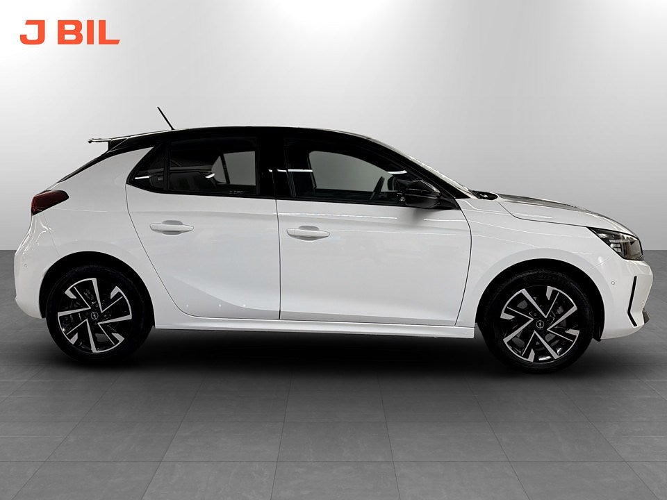 Bild på Opel Corsa GS 1.2 EAT 130h Aut - B-KAMERA,CARPLAY