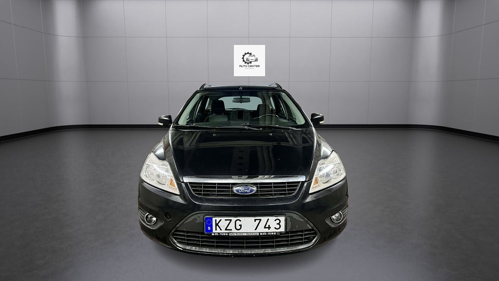 Ford Focus Kombi 1.8 Flexifuel Platinum/Nybesiktad,Drag /1,95%