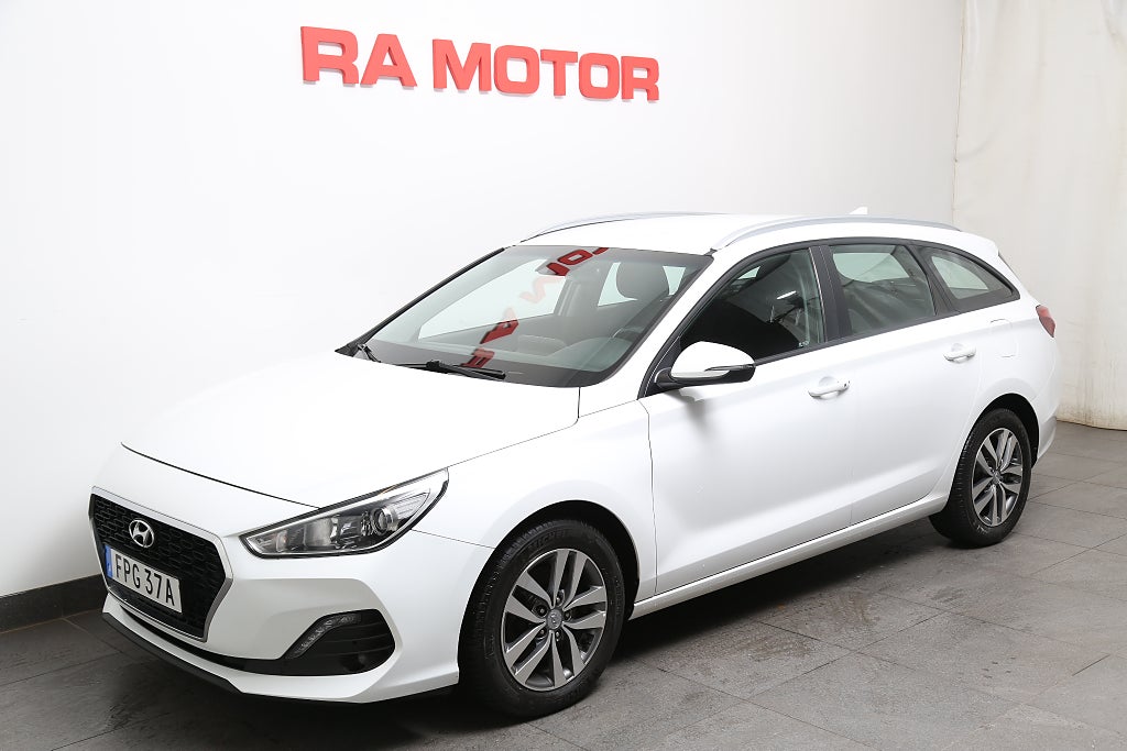Hyundai i30 1,4 T-GDi 140hk Trend Kombi Aut CarPlay Kamera