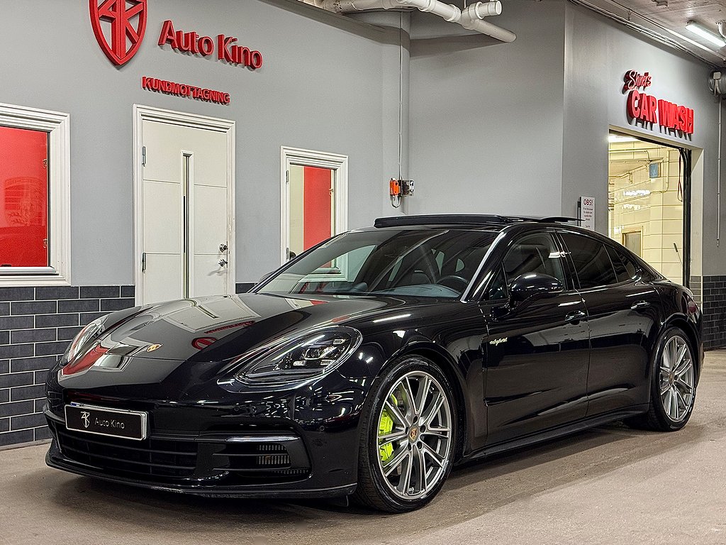 Porsche Panamera 4 E-Hybrid PDK / SE SPEC / SE PRIS / 