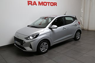 Halvkombi Hyundai i10 1 av 21