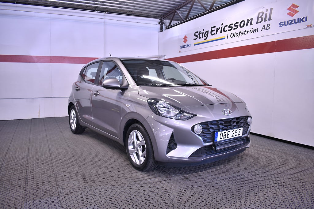 Hyundai i10 1.0 blue AUT Essential 