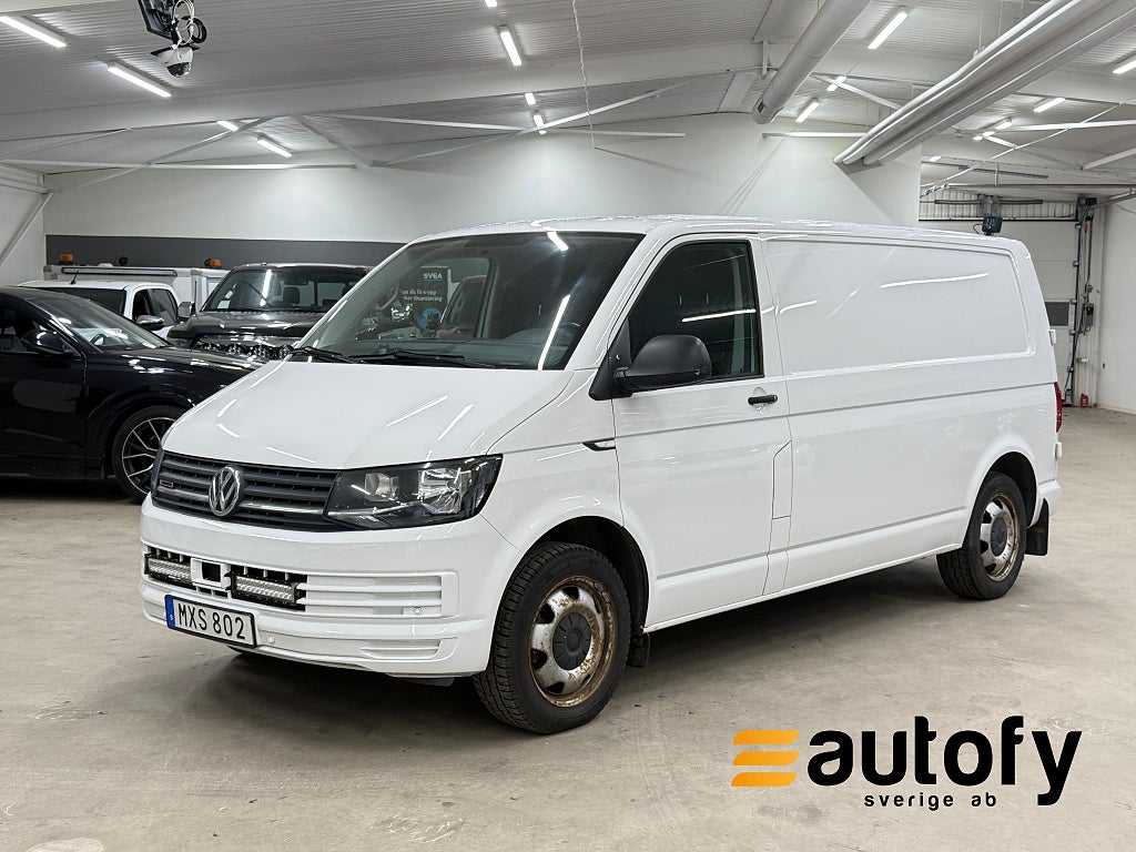 Volkswagen Transporter T30 2.0 TDI 4M 3-SITS P-SENSORER D-VÄRM EU6 204HK