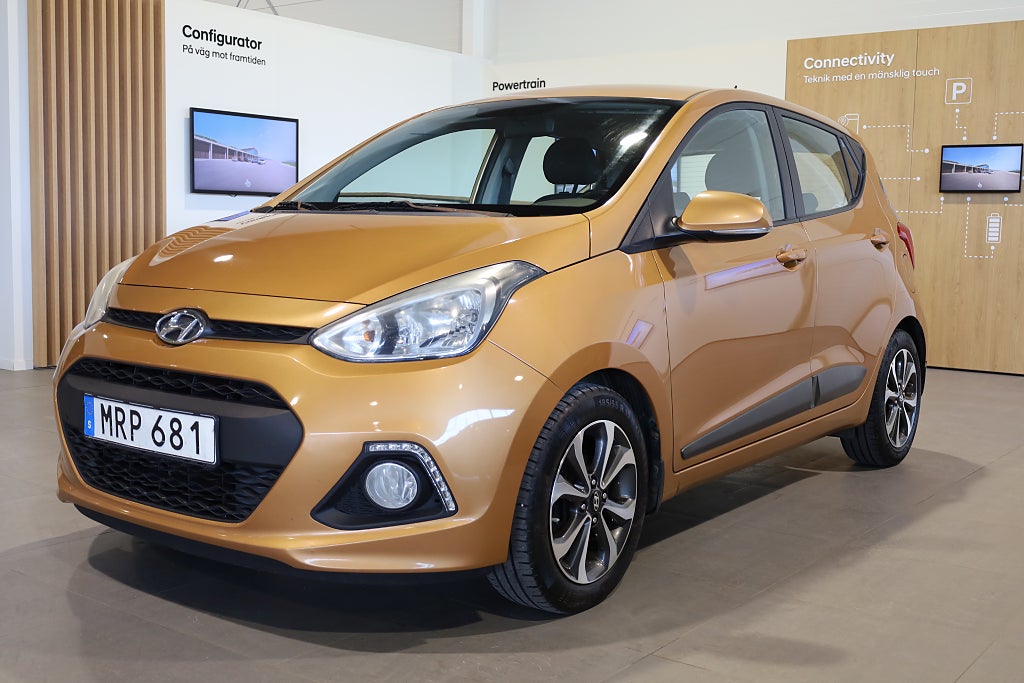 Hyundai i10 1.2 Premium AUT PDC AC Blåtand Rattvärme 2015