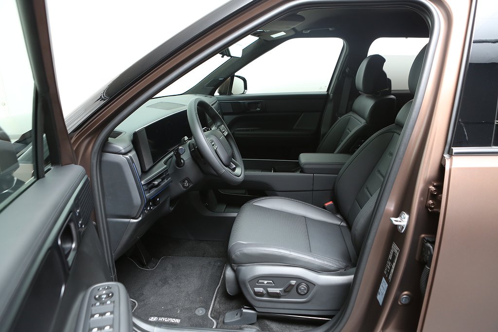 Hyundai Santa Fe 4WD Plug-in Calligraphy Line 2025