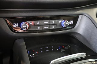 Halvkombi Opel Insignia 19 av 24