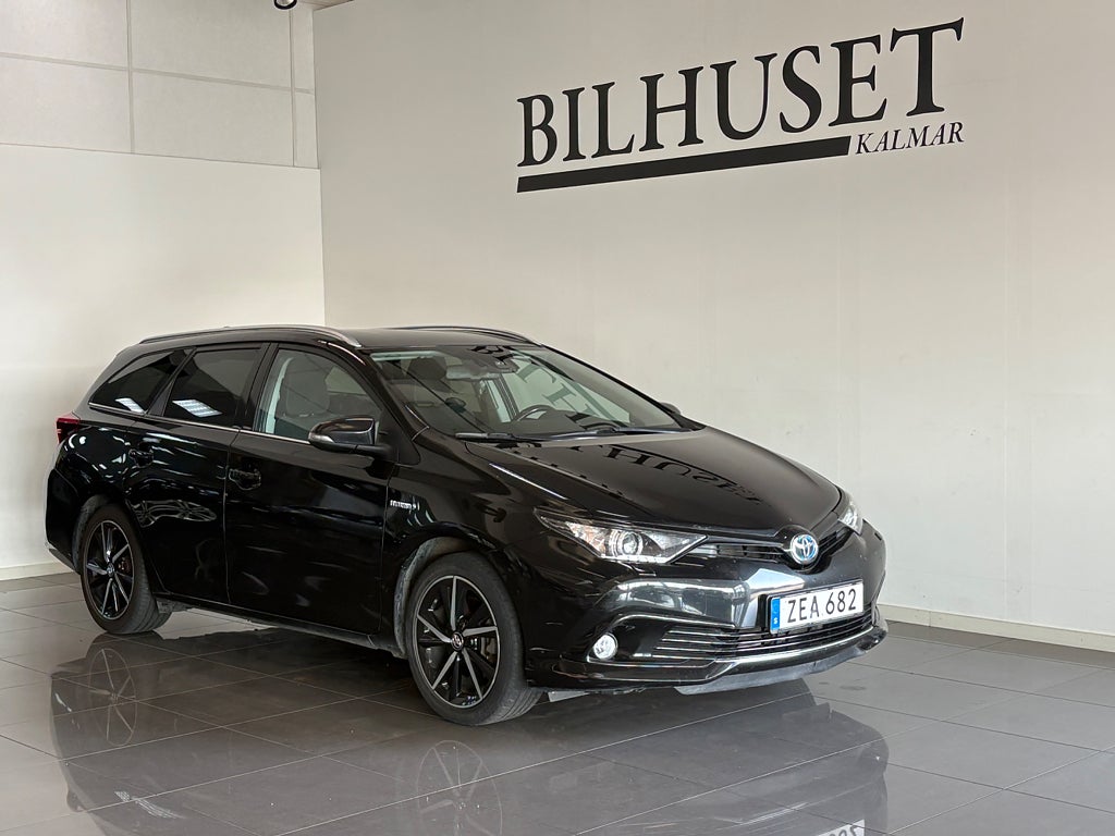Toyota Auris Touring Sports Hybrid e-CVT Comfort, Touch & Go