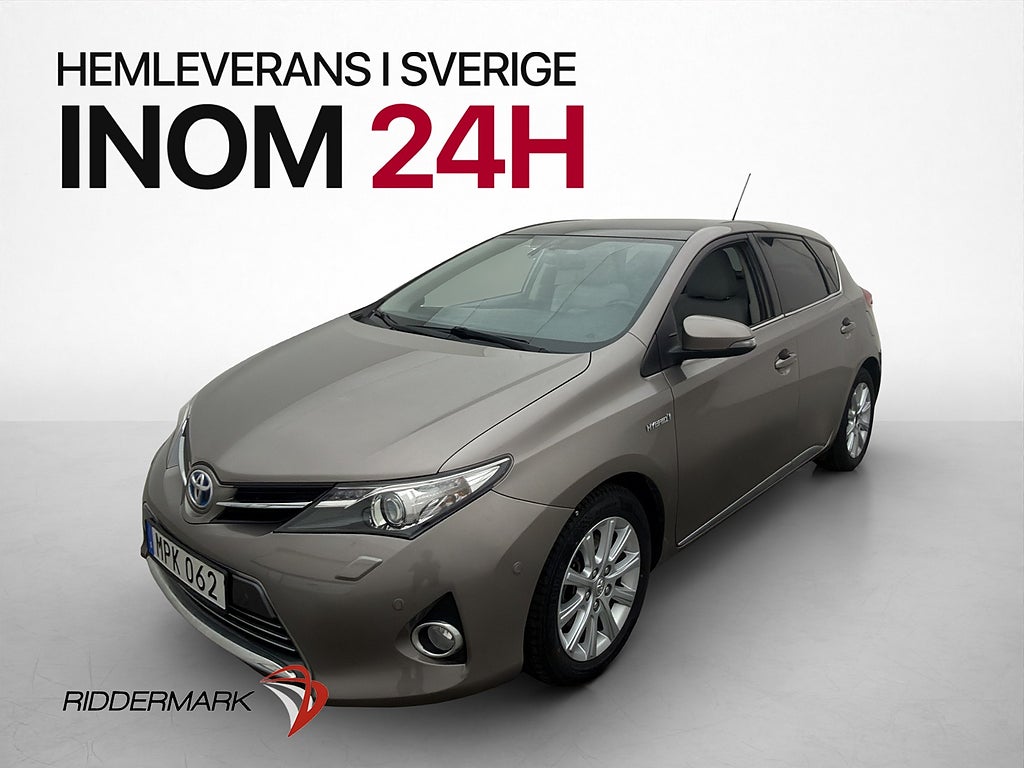 Toyota Auris Hybrid 136hk Executive Skinn Pano Kamera Sensor