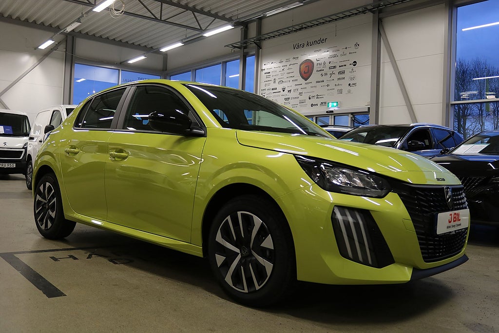 Bild på Peugeot 208 Edition PureTech 100hk