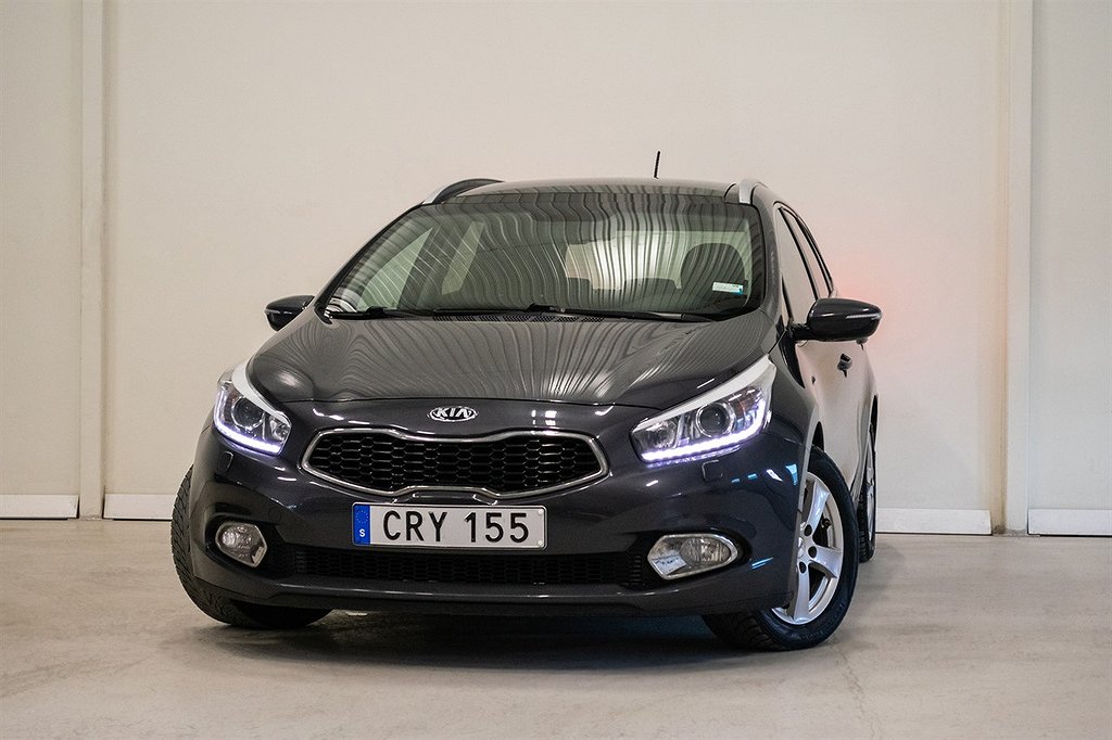 Kia Cee´d SW 1.6 CRDi Comfort Pano Navi B-kamera 128hk