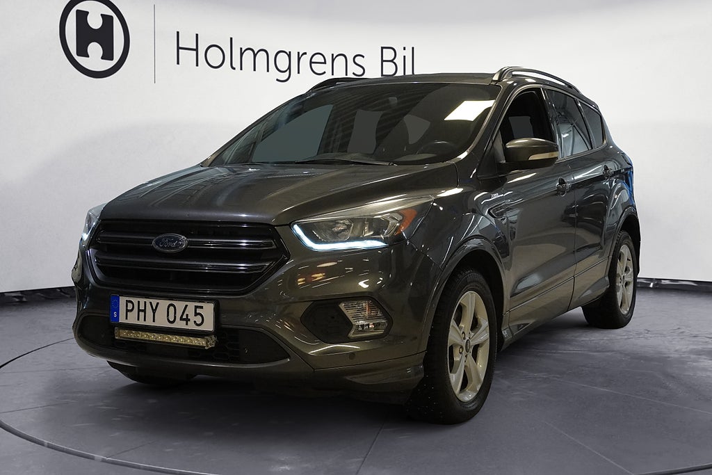 Ford Kuga 0,95% ränta 2.0 TDCi AWD Powershift 150hk, 1 Ägare, Servad, Drag