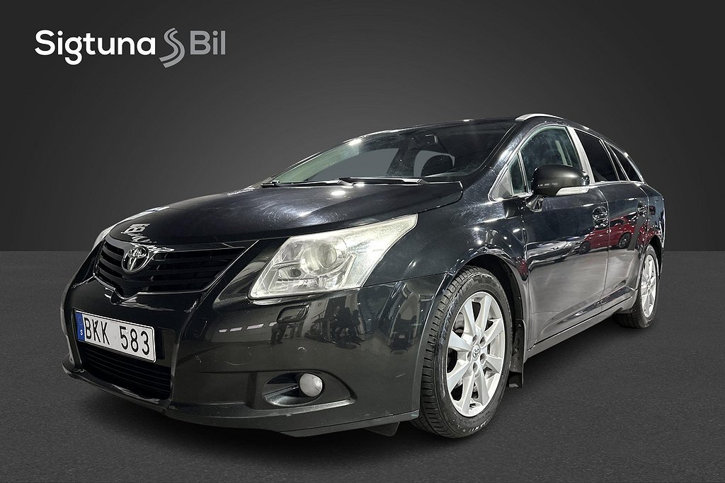 Toyota Avensis Kombi 1.8 Valvematic Executive Euro 4