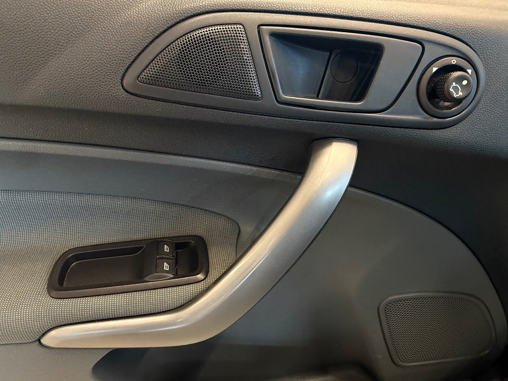 Ford Fiesta 5-dörrar 1.25 Trend 8100 mil - miniatyr 19