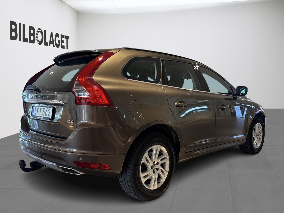 Volvo XC60 D4 AWD Momentum Business E 2016, bild 4/34