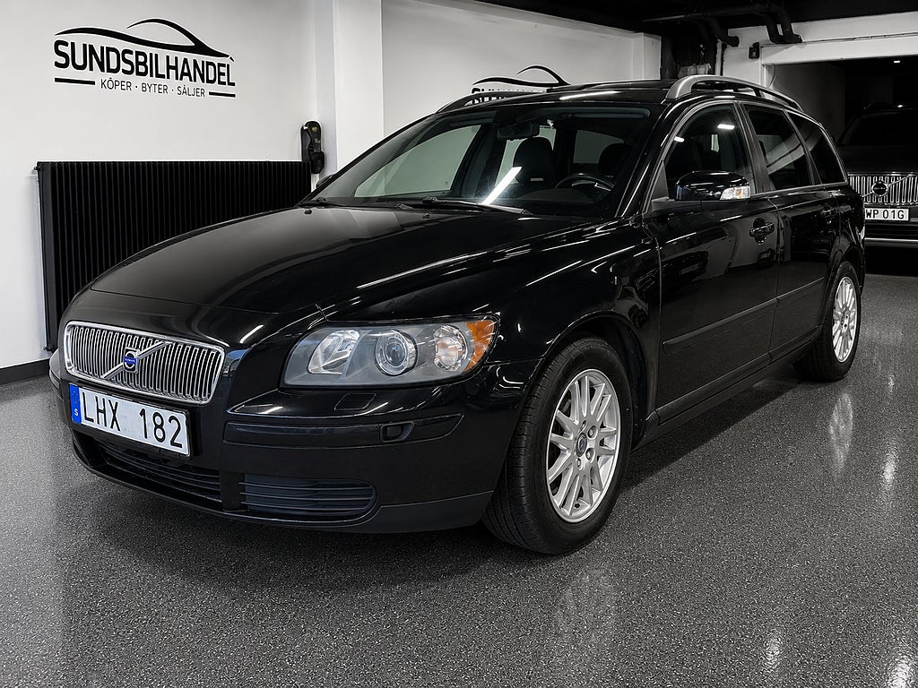 Volvo V50 1.8 Flexifuel Kinetic NYBESIKTAD 1,95% KampanjRänta 