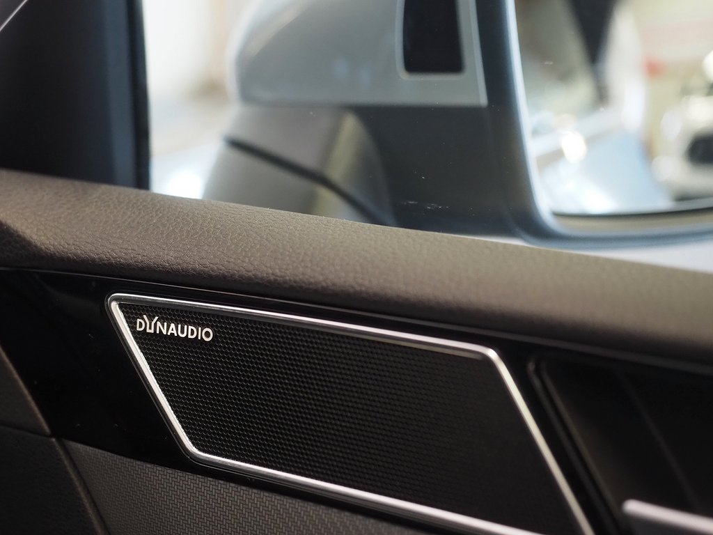 Volkswagen Arteon TDI 190hk 4M R-Line |Pano|Dynaudio|Coils| 2019