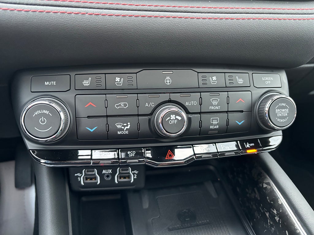 Dodge Durango 2024 - miniatyr 10