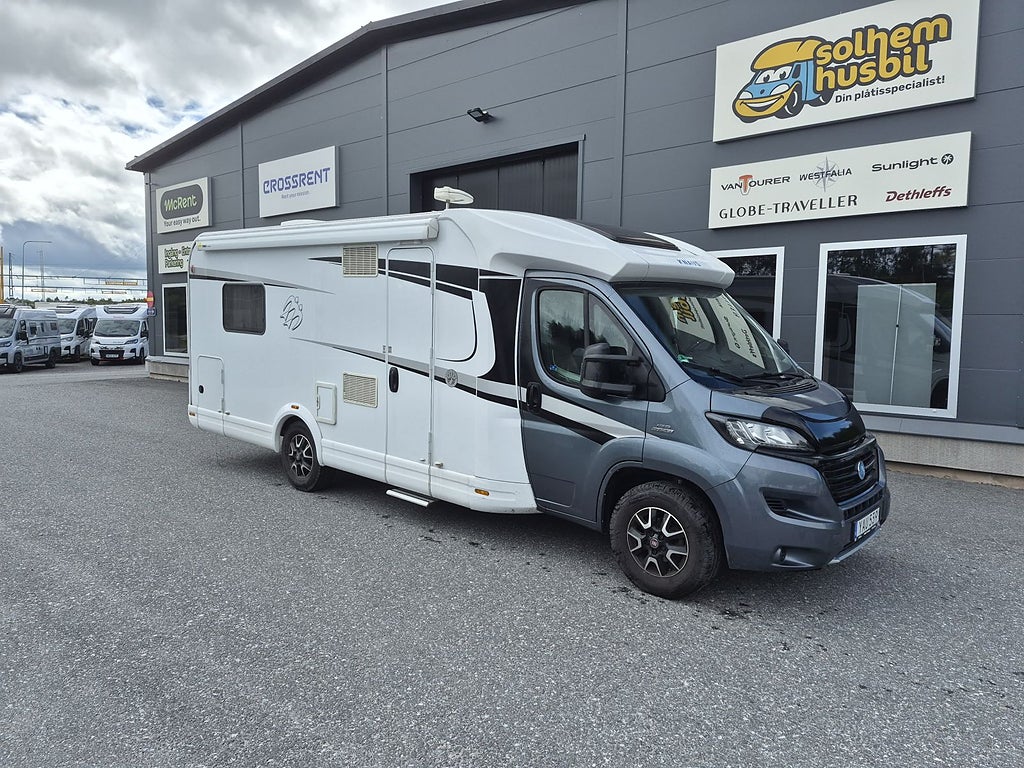 Knaus 700 Ti Scandinavian dubbla AC, automat, ALDE, hydrauliska stödbe