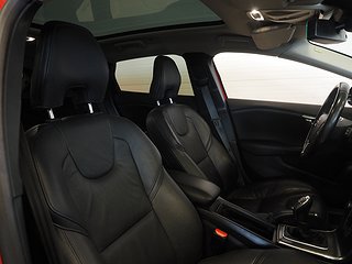 Halvkombi Volvo V40 16 av 23