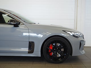 Halvkombi Kia Stinger 4 av 24