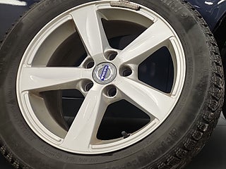 Volvo V40 D2 Powershift Kinetic S&VHjul/NyBytt Kamrem/Dvärm/Psens – bild 15