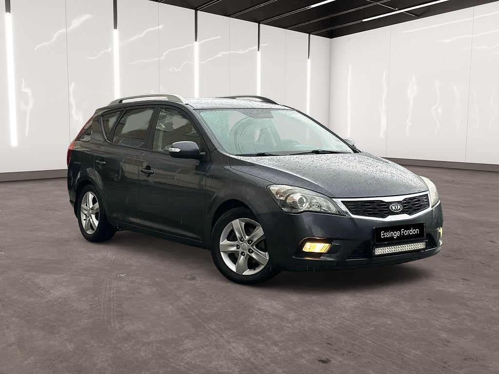 Kia Ceed CEED 1.6 CRDI 115HK ECO LÅGSKATT 5-VÄXLAD NYBESIKTAD