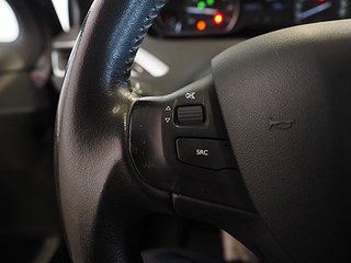 Kombi Peugeot 2008 17 av 20