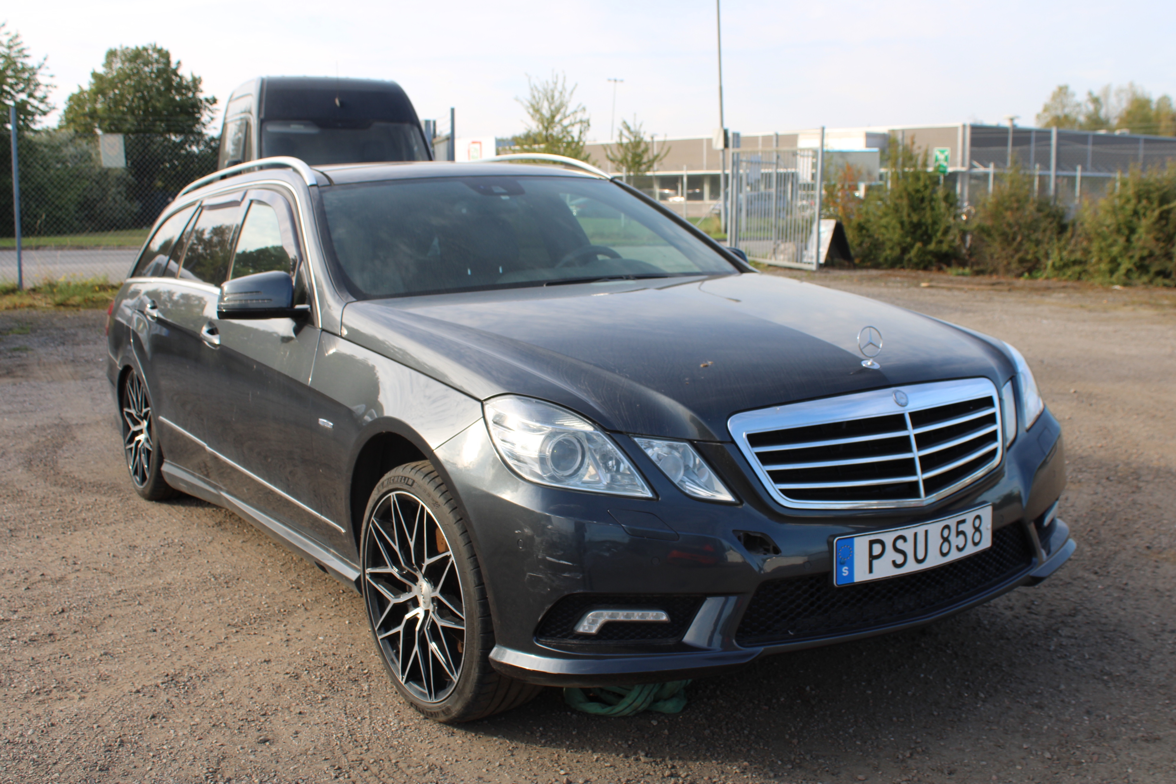 Mercedes-Benz E 2010, bild 4/10