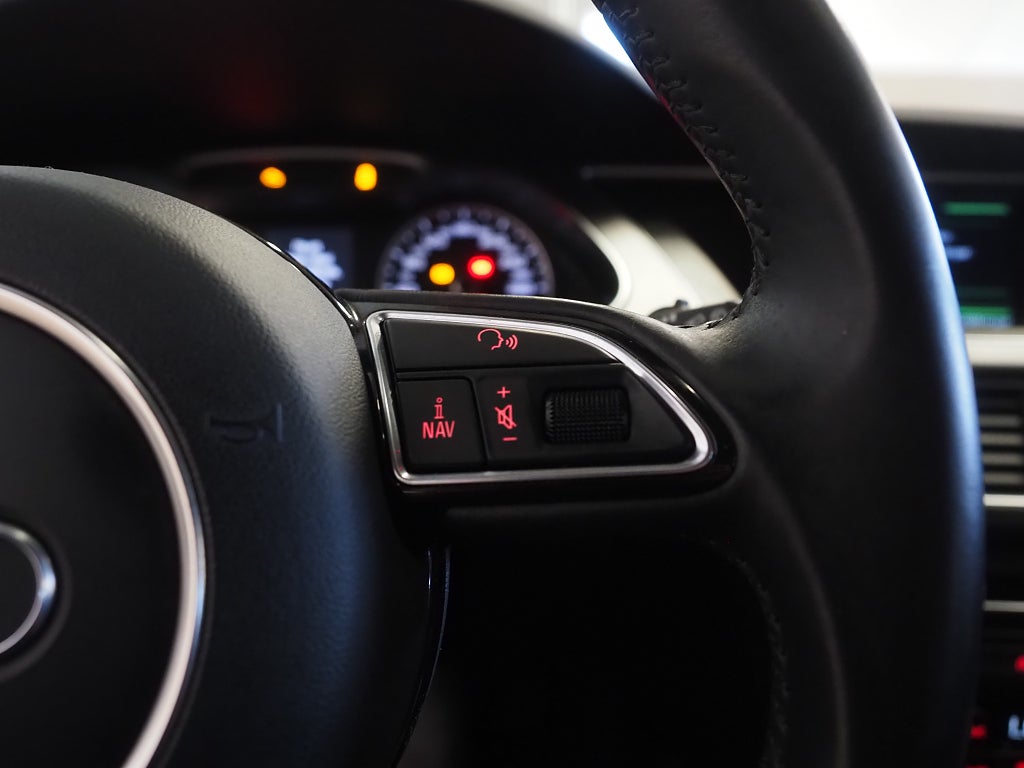 Audi A4 allroad quattro 2.0 TDI DPF S Tronic | Värmare | Drag | 2015