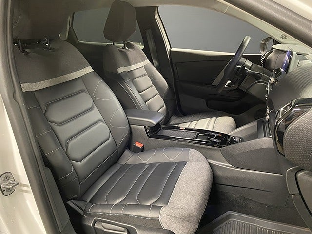 Bild på Citroën C4 SHINE 1.2 PureTech 130hk AUT