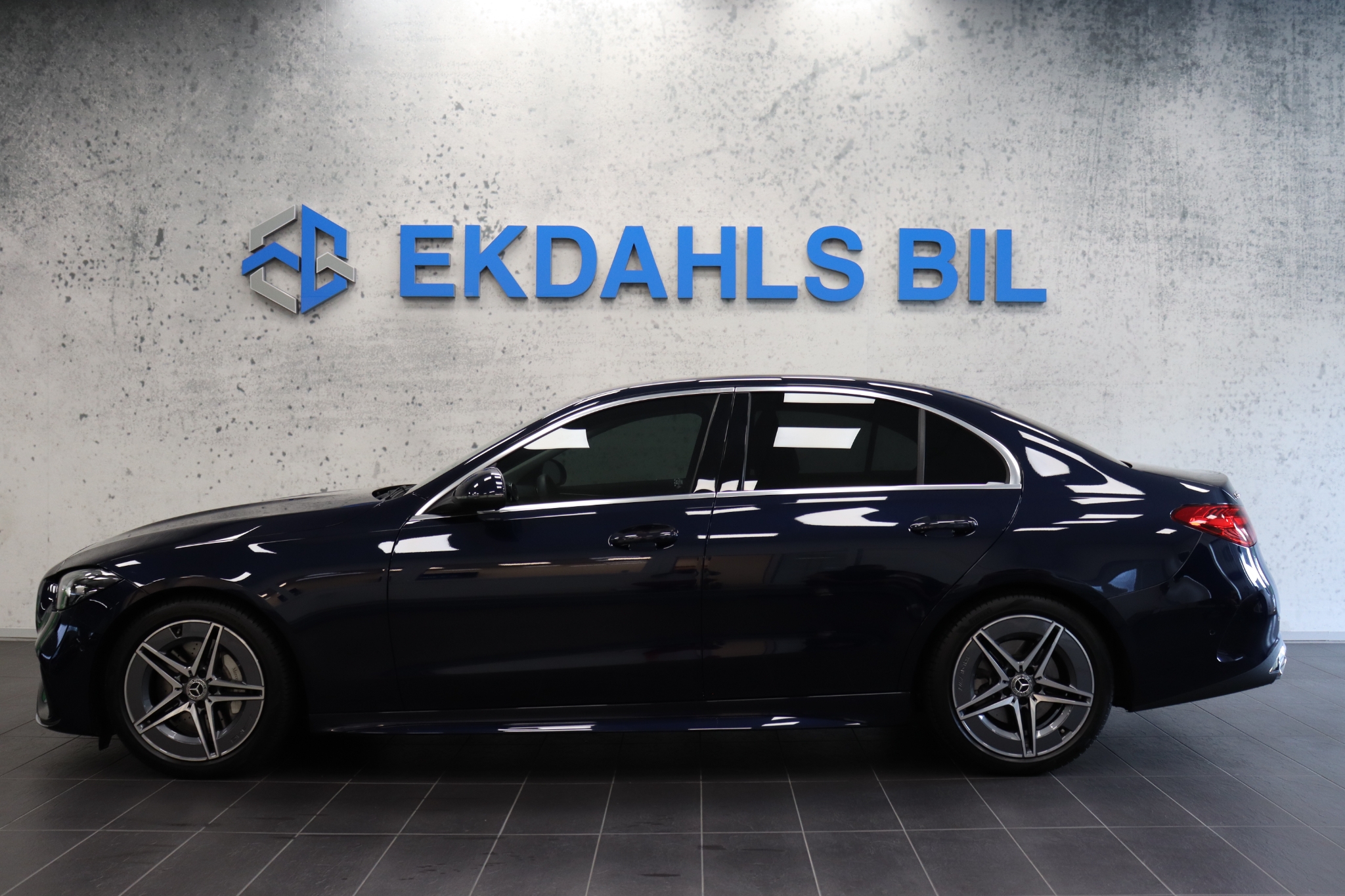 Mercedes-Benz C 220 d 2021, bild 2/40