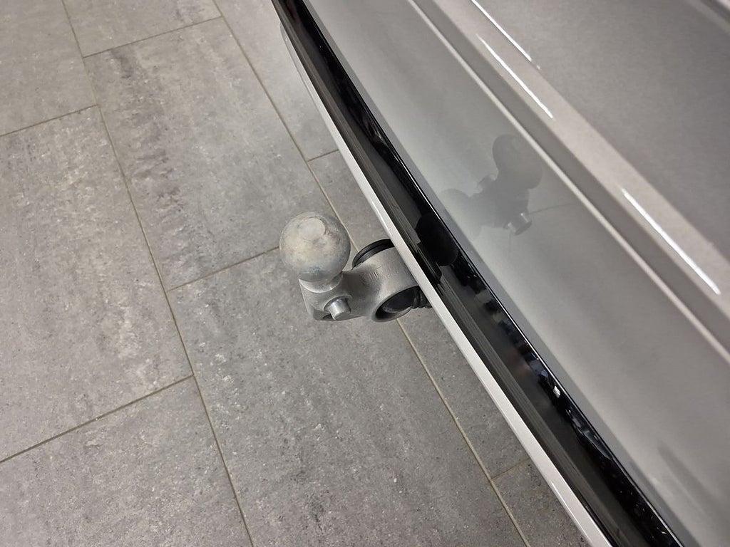 Volvo V60 T6 AWD Plus Dark Nordic Edition//360-kamera//Drag//