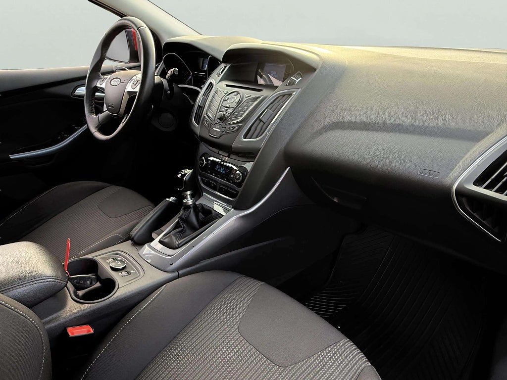 Ford Focus Kombi 1.0 EcoBoost Titanium Keyless S&V-hjul - miniatyr 14