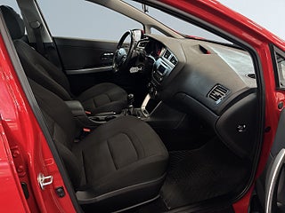 Kia Ceed cee’d1.4CVVT S&V-Hjul/Mvärm/Psens/Farthållare/Bluetooth – bild 10