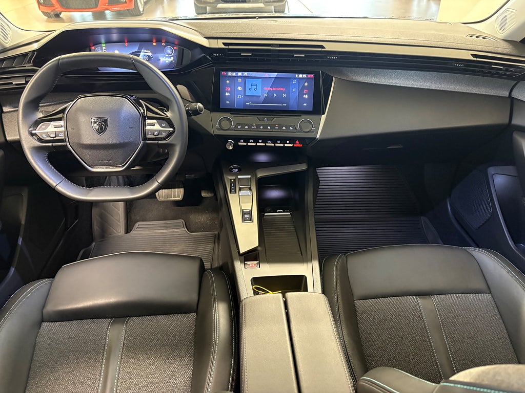 Peugeot 308 sw Hybrid 145 1.2 PureTech 145e-DSC Euro 6 SoV Hjul thumbnail