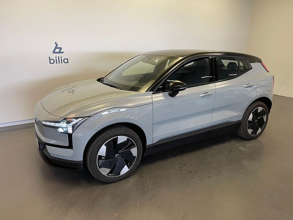 Volvo EX30 Single Extended Range Plus / Navigation / Back...