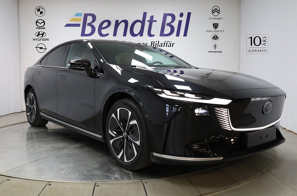 Mazda 6e 80 kwh Takumi+ / 55 mil räckvidd/ Glastak / Adaptiv Farth.