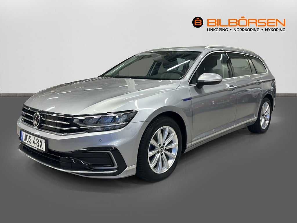 Volkswagen Passat GTE 1.4 TSI (Drag, B-Kam, Carplay, P-Värmare)