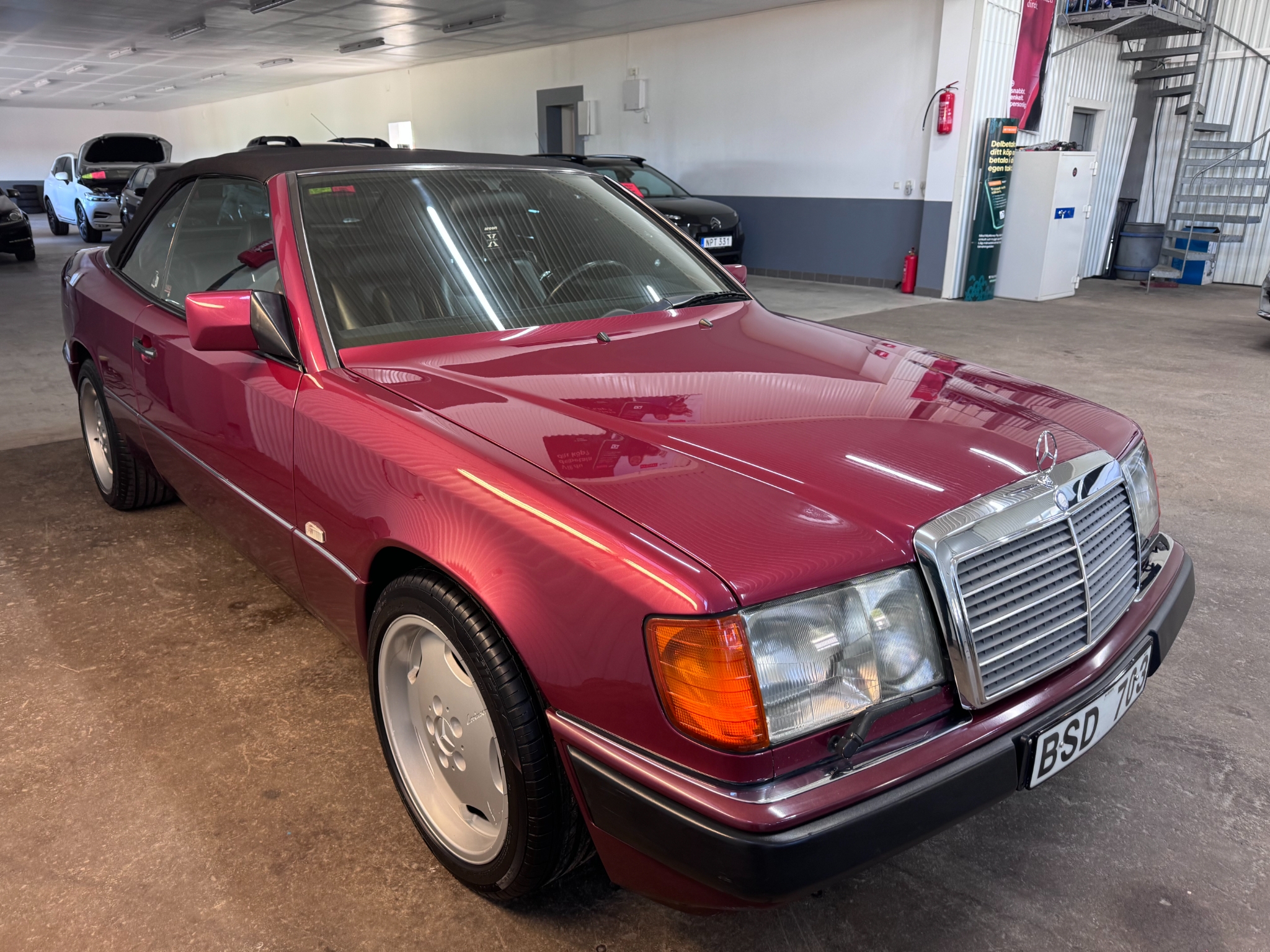 Mercedes-Benz 300 1992, bild 6/39