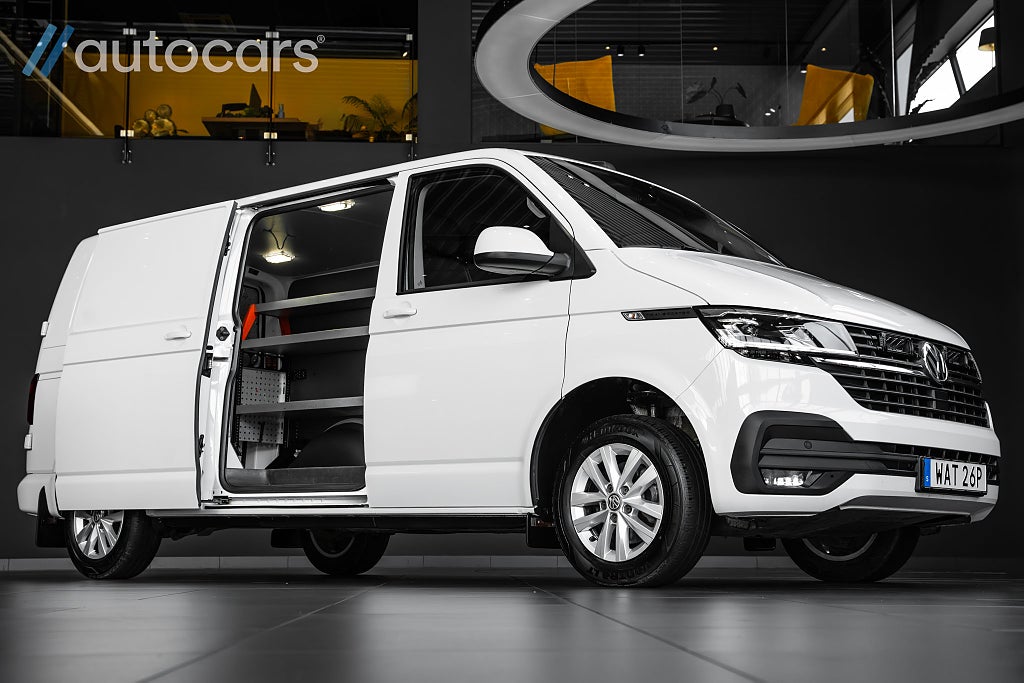 Volkswagen Transporter 2.0 TDI DSG Lång|Leasbar|Inredd|Premium| Se utrustning!