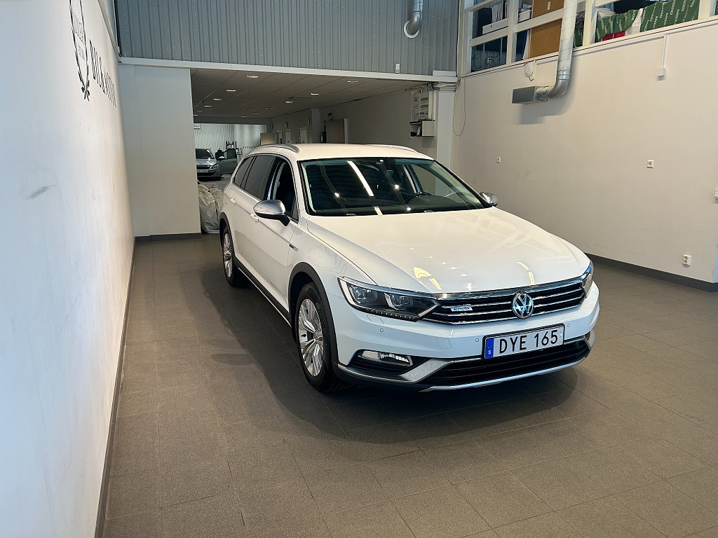 Volkswagen Passat Alltrack 2019 - miniatyr 4