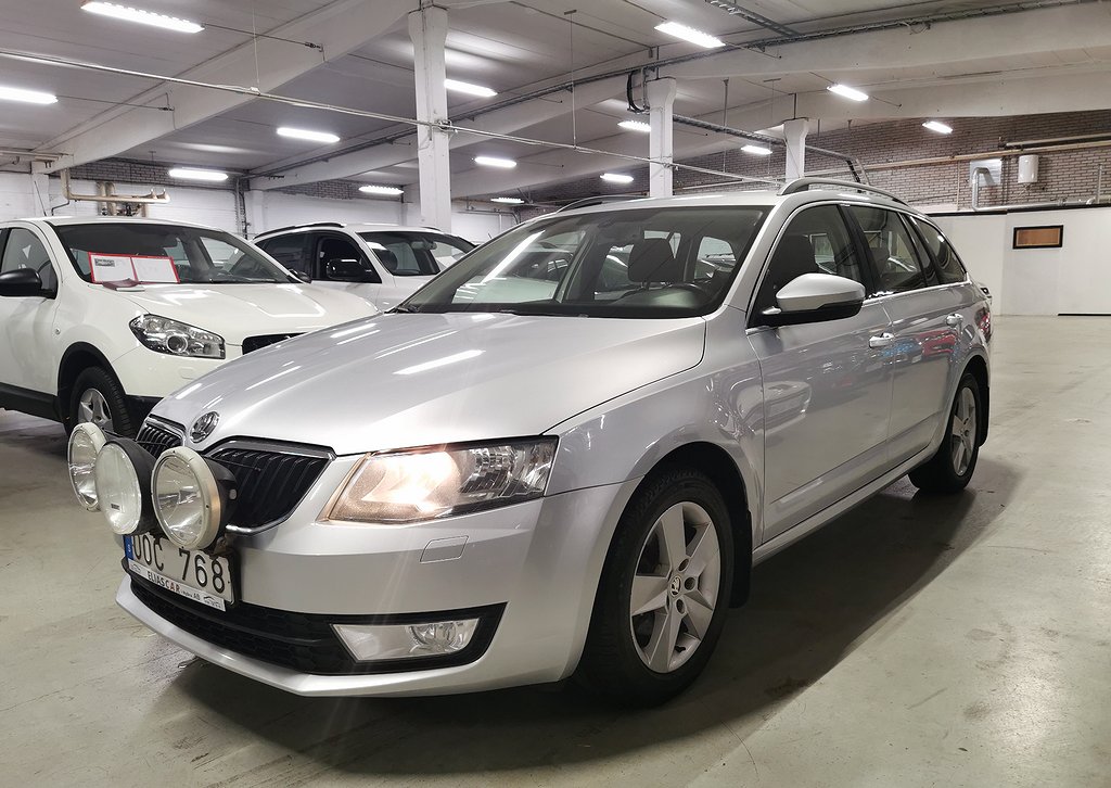 Skoda Octavia Kombi 1.2 TSI Ambition, Plus Euro 5&Dragkrok 