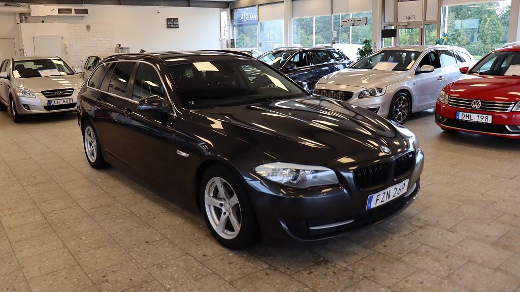 BMW 520d Touring Steptronic Nyservad Drag