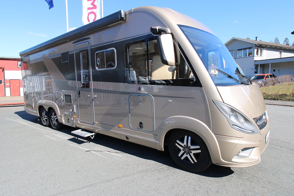 Bürstner Elegance I 840 G  E&P 180 Hk Separata enkelsängar 1 års garanti