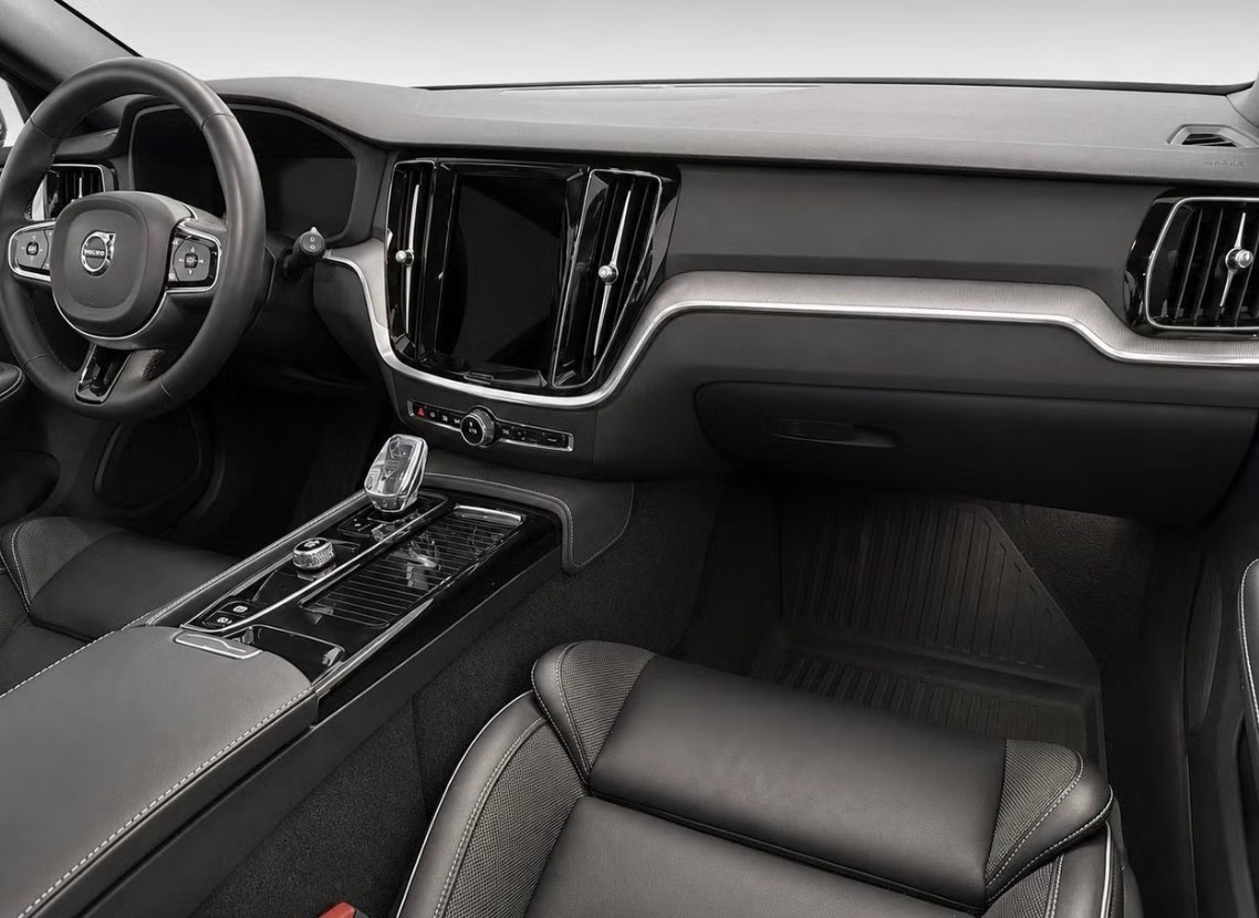 Volvo V60 2024, kuva 7/10